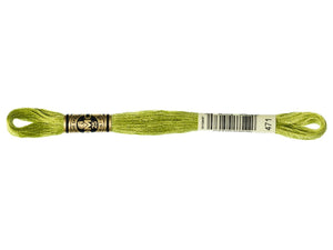 DMC 471 Very Light Avocado Green 6-Strand Embroidery Floss