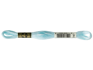 DMC 747 Very Light Sky Blue 6-Strand Embroidery Floss