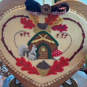 Acorn Cottage by Luhu Stitches