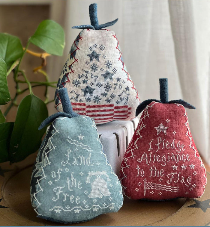 Patriotic Pears by Annie Beez Folk Art – Summer Kitchen Threads