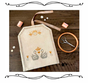 Vada Lee's Sewing Pocket by Antique Needleworkers